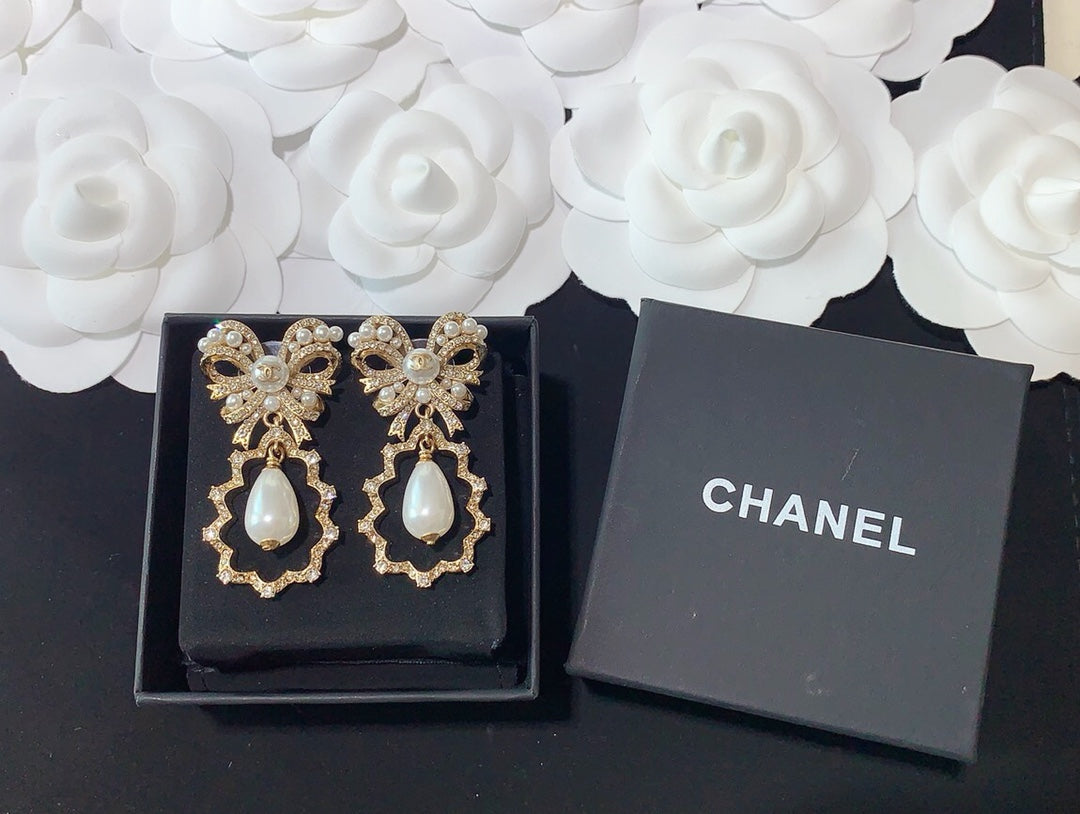 1YC315EDE Stylish Earrings