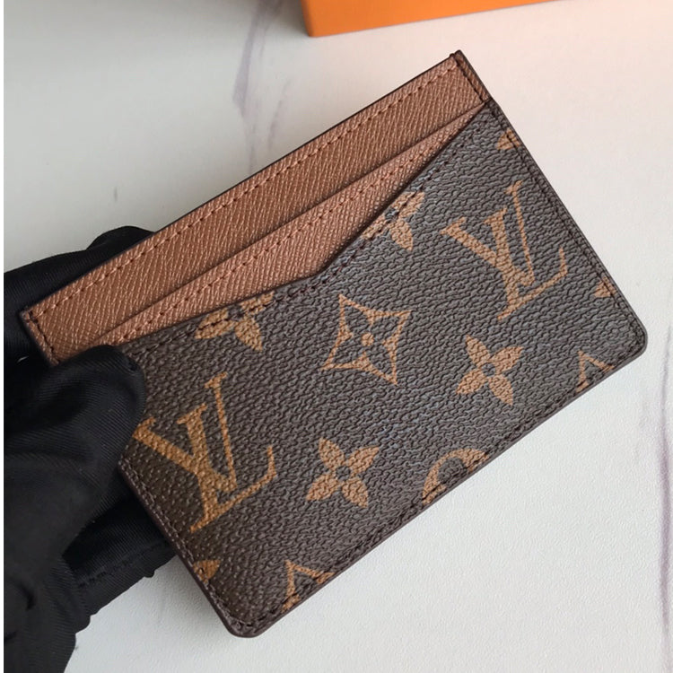 1E54BDE Stylish leather wallets