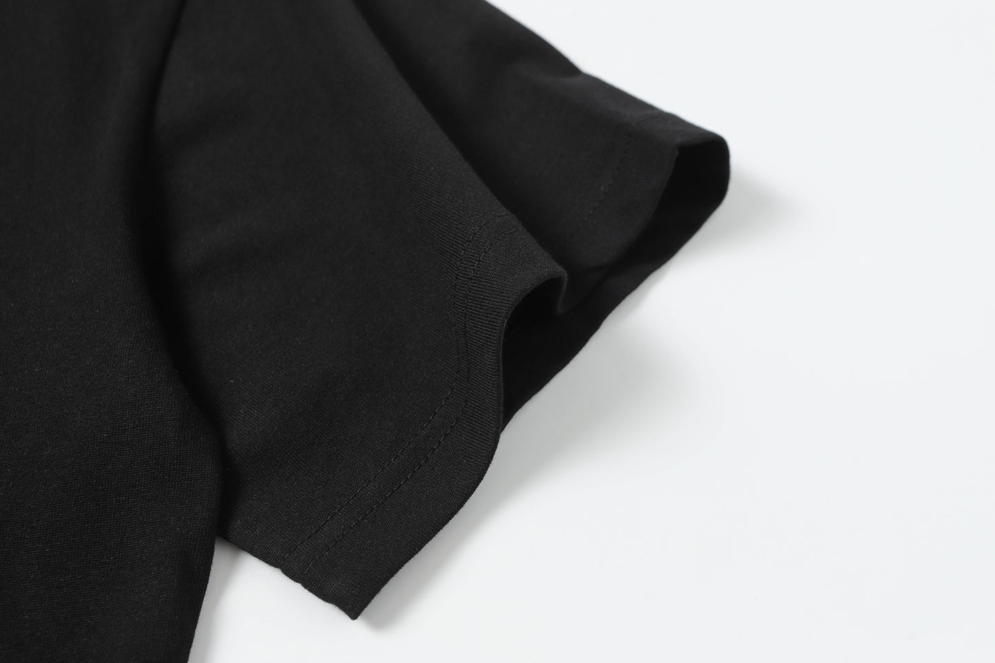 145RA160UDE Stylish T-shirt
