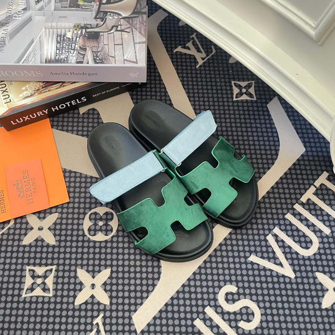 14H2ZDE Stylish sandals