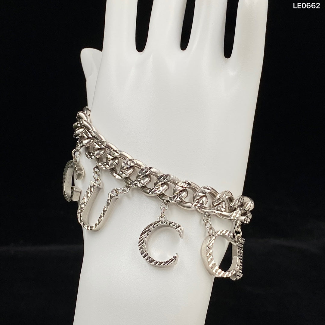 1B186KDE Stylish Bracelets