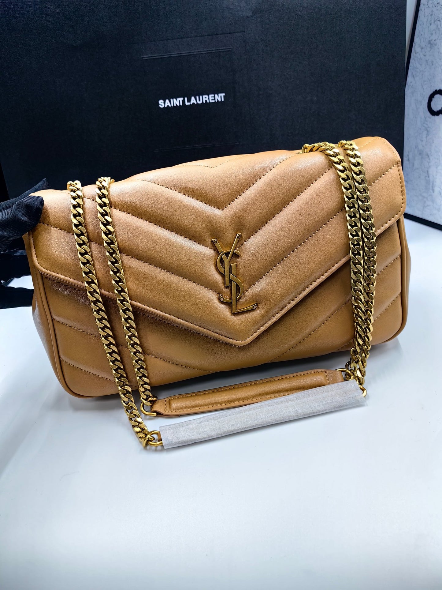 165NSL108BDE Stylish leather bag
