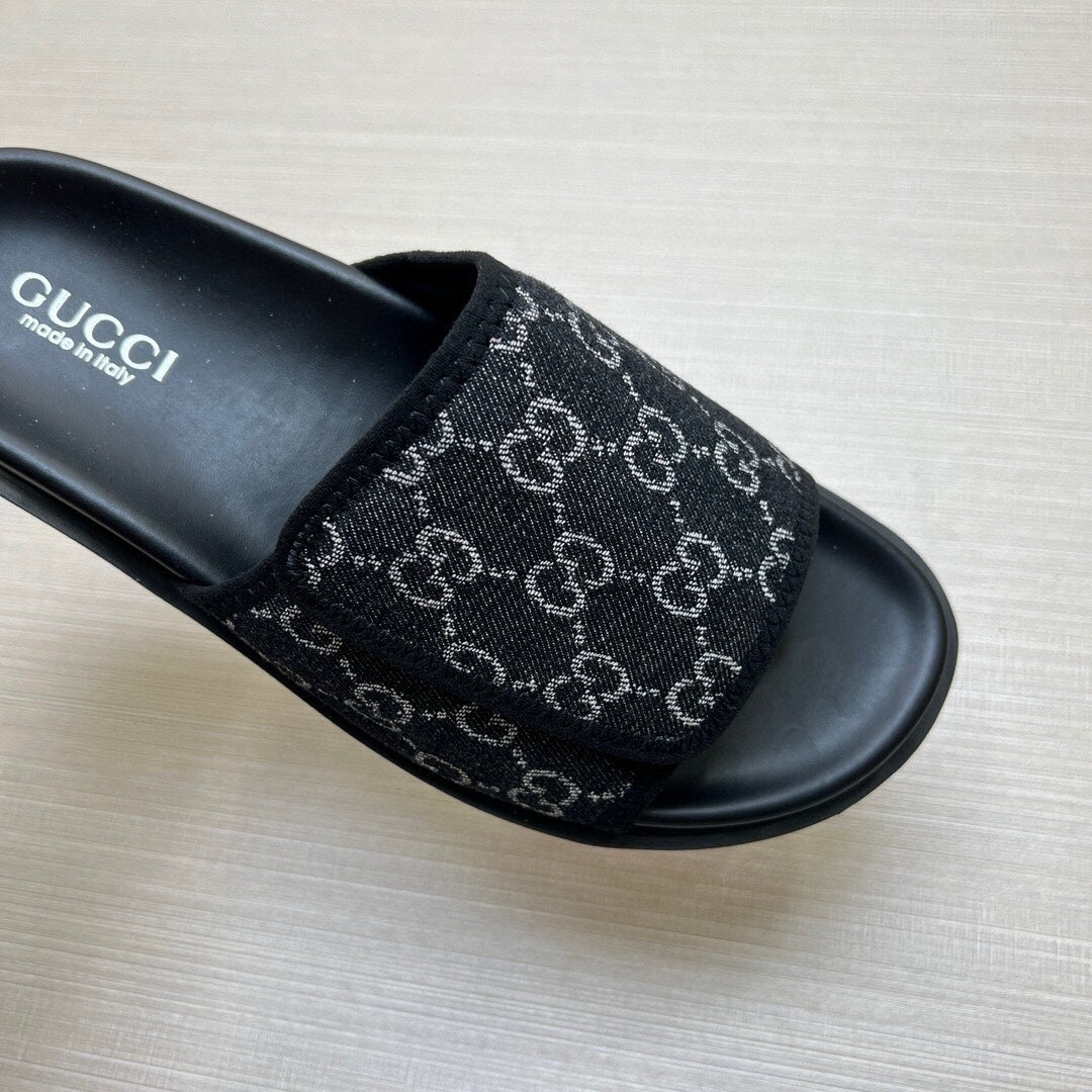 5LB231ZDE Stylish Slippers