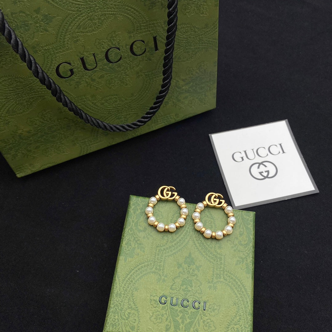 14B1033EDE Stylish Earrings