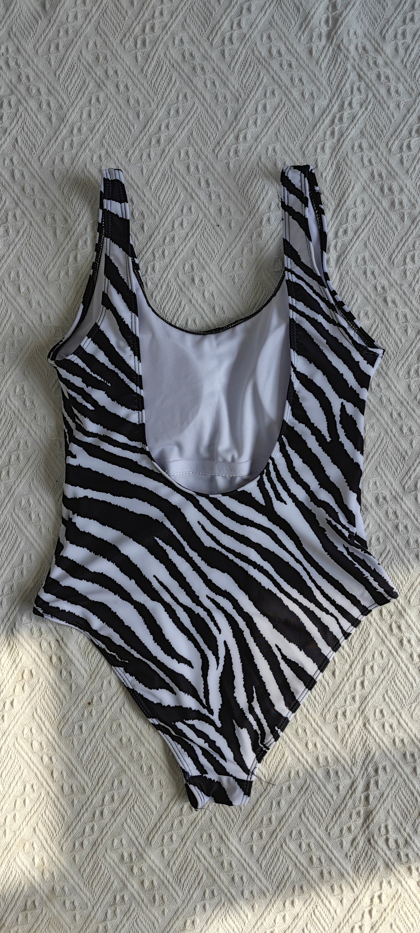 14A117YDE Stylish Bikini swimsuit