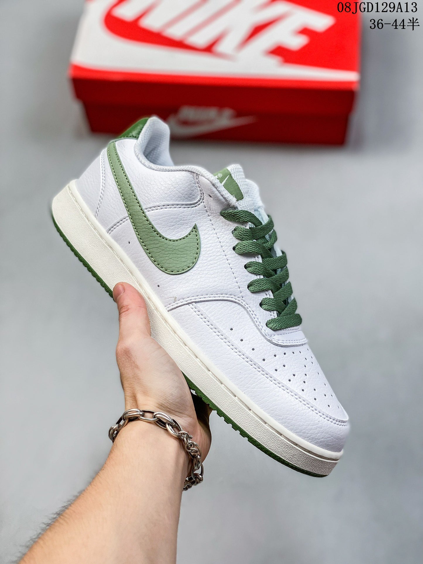 4YN41ZDE Stylish Sneakers (No Box, August-October Big Sale)