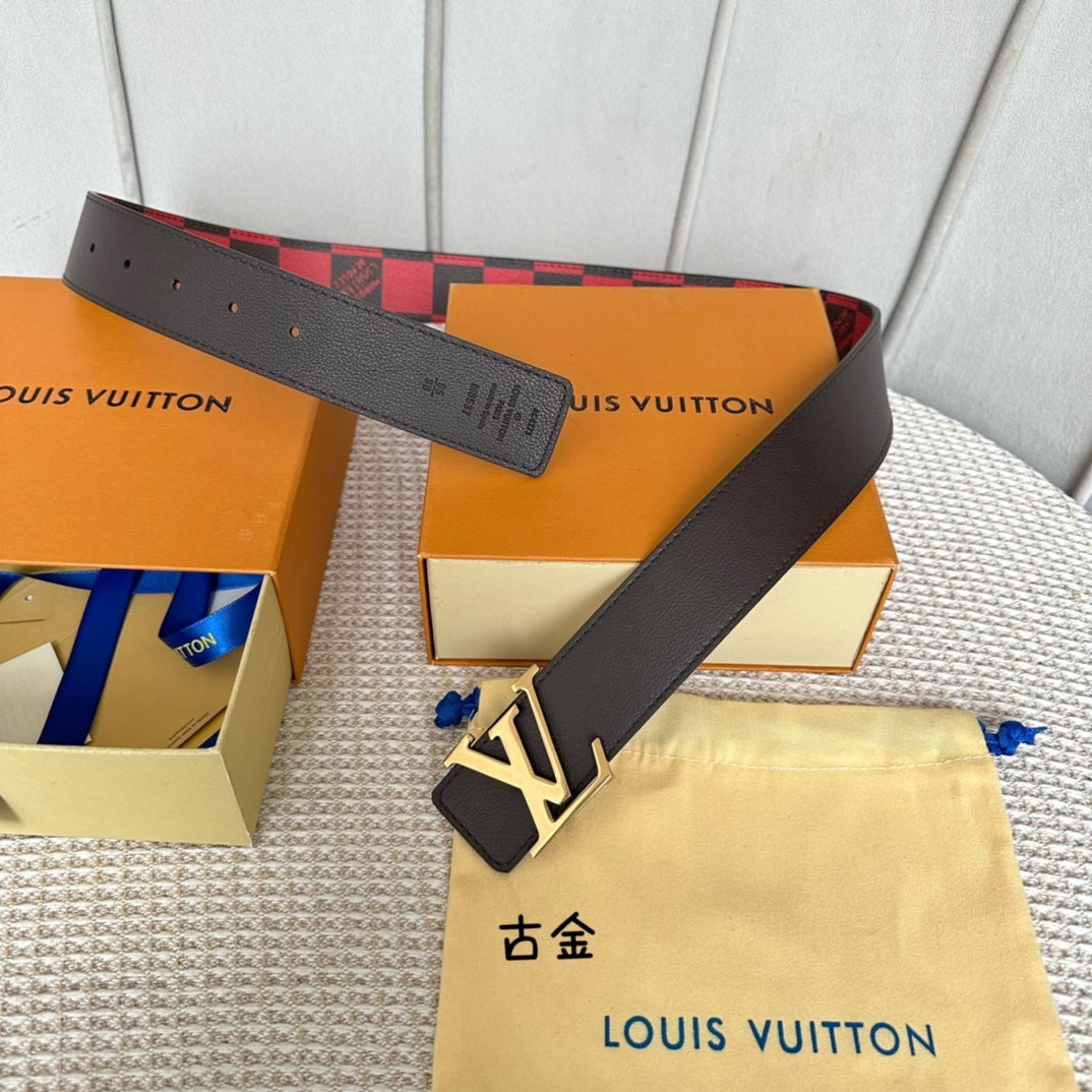 14E149PDE Stylish High quality belt With full package