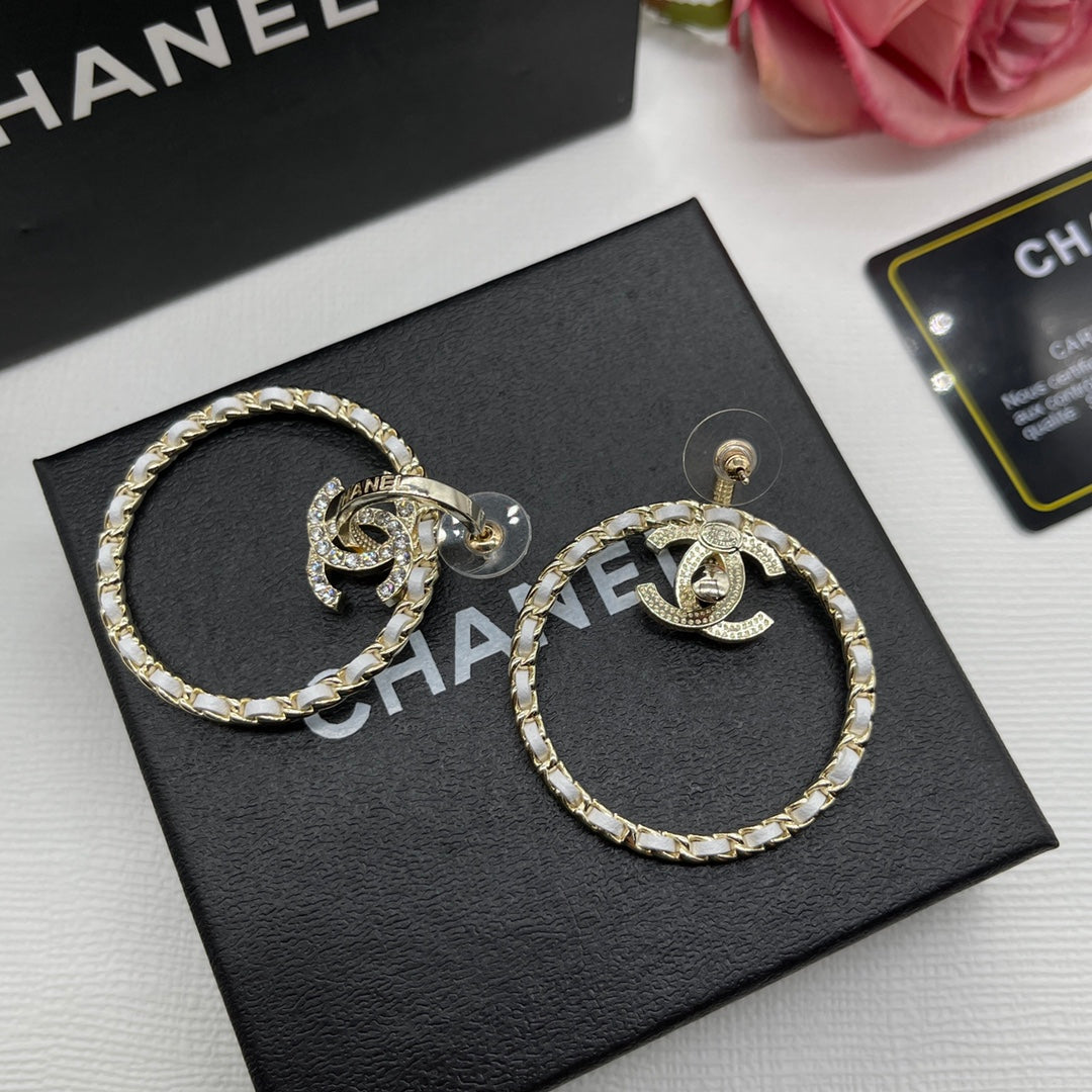 14C900EDE Stylishr Earrings