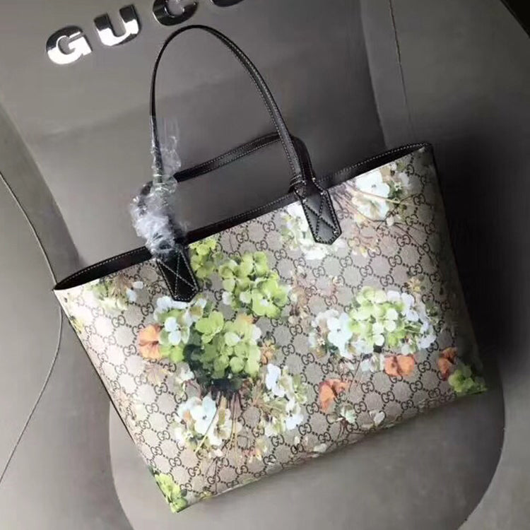 1B230BDE Stylish leather bag