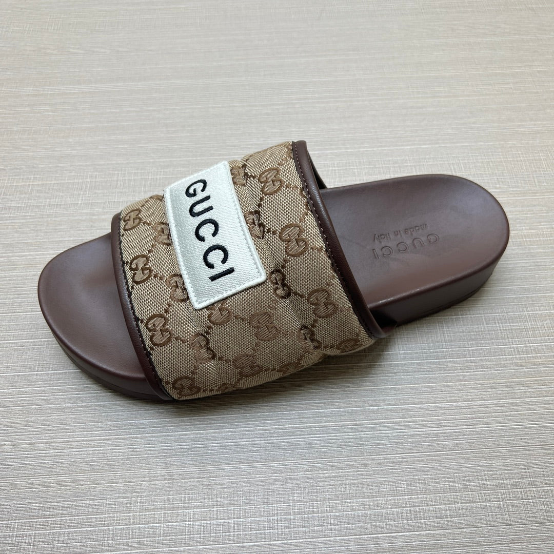 54B49ZDE Stylish slippers