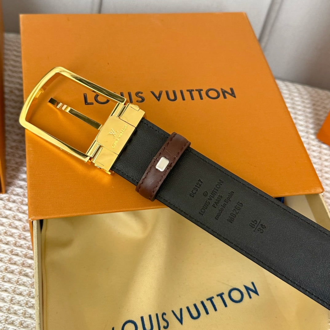 14E134PDE Stylish High quality belt With full package