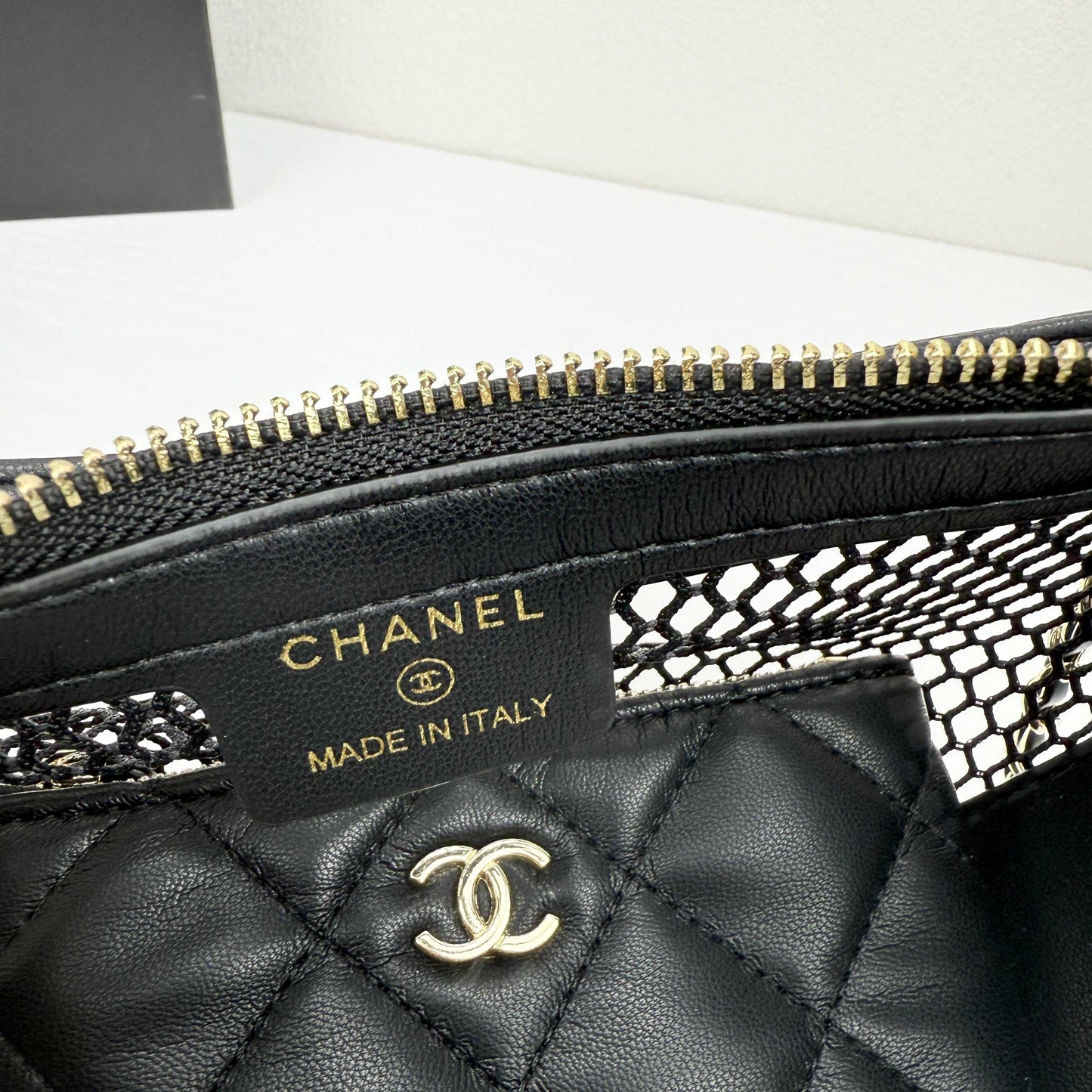 15RC48BDE Stylish leather bag