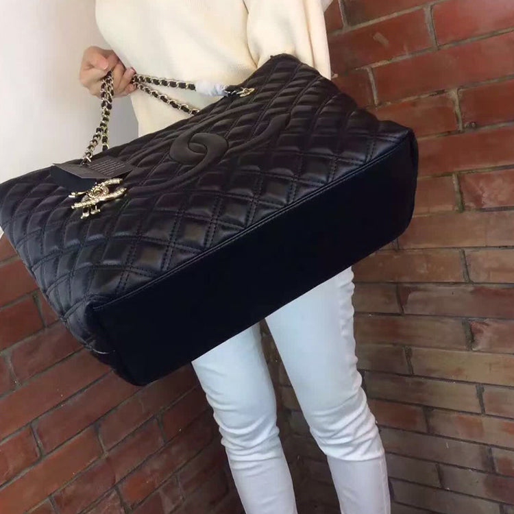 55C2BDE Stylish leather bag