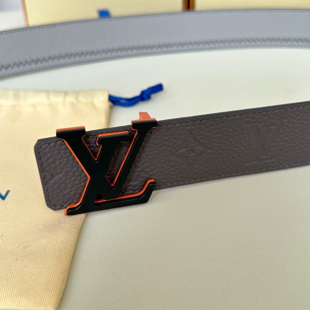 14B11PDE Stylish High quality belt With full package
