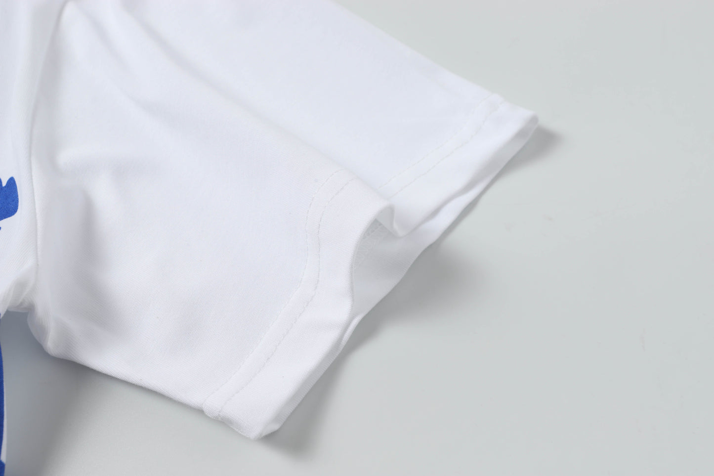 145RR157UDE Stylish T-shirt