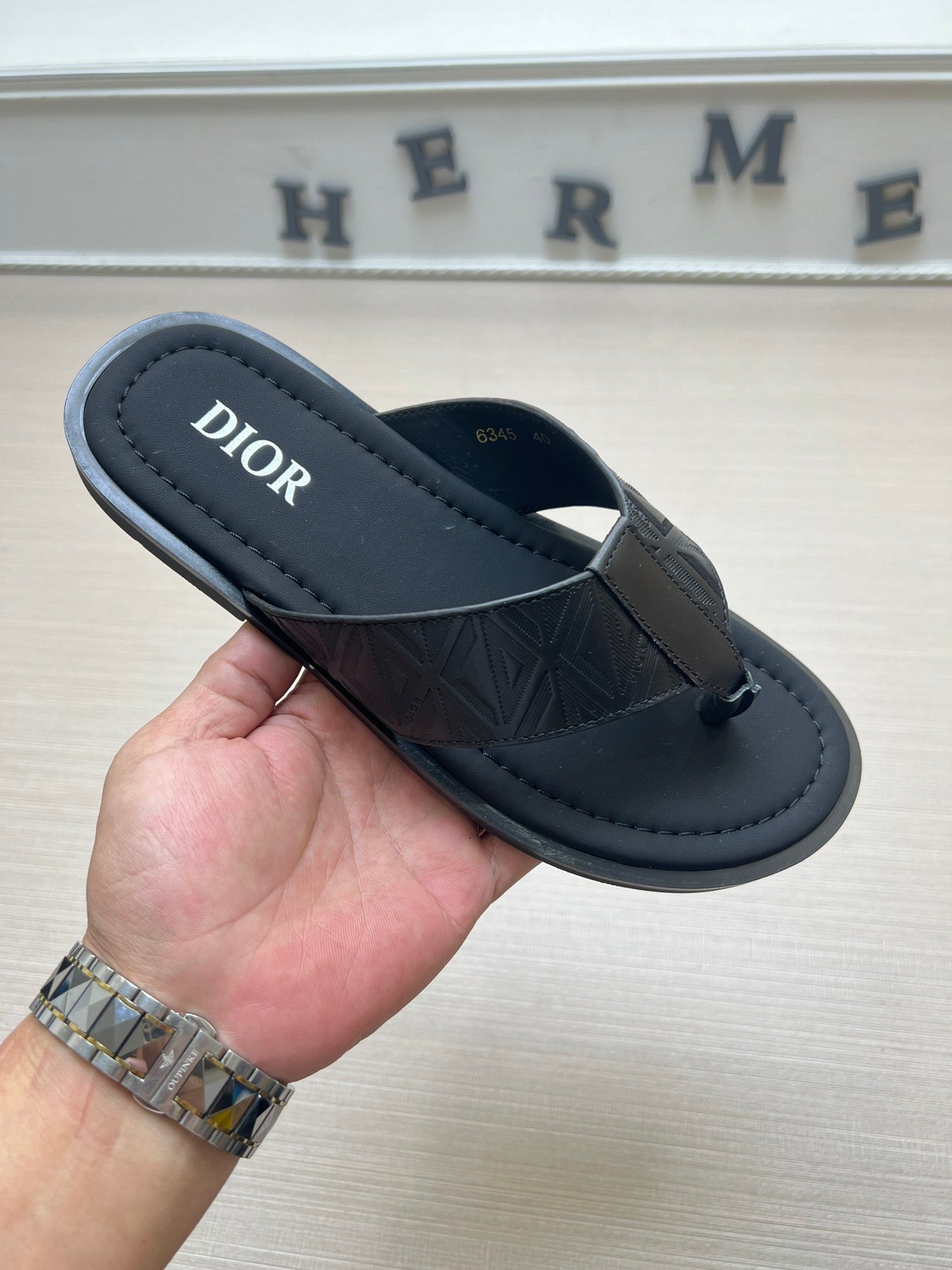 54D78ZDE Stylish slippers