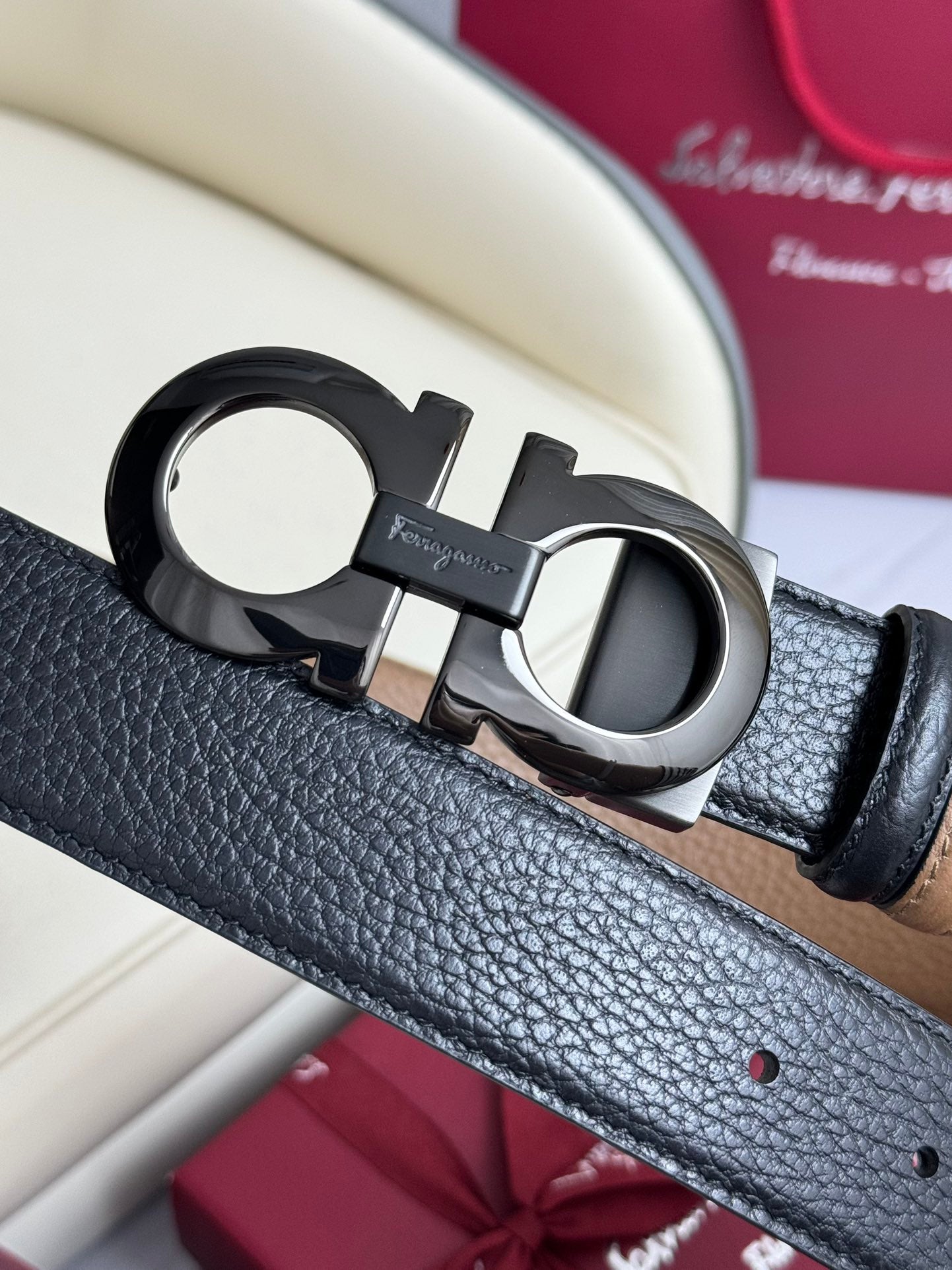 1WA169PDE Stylish High quality belt With full package