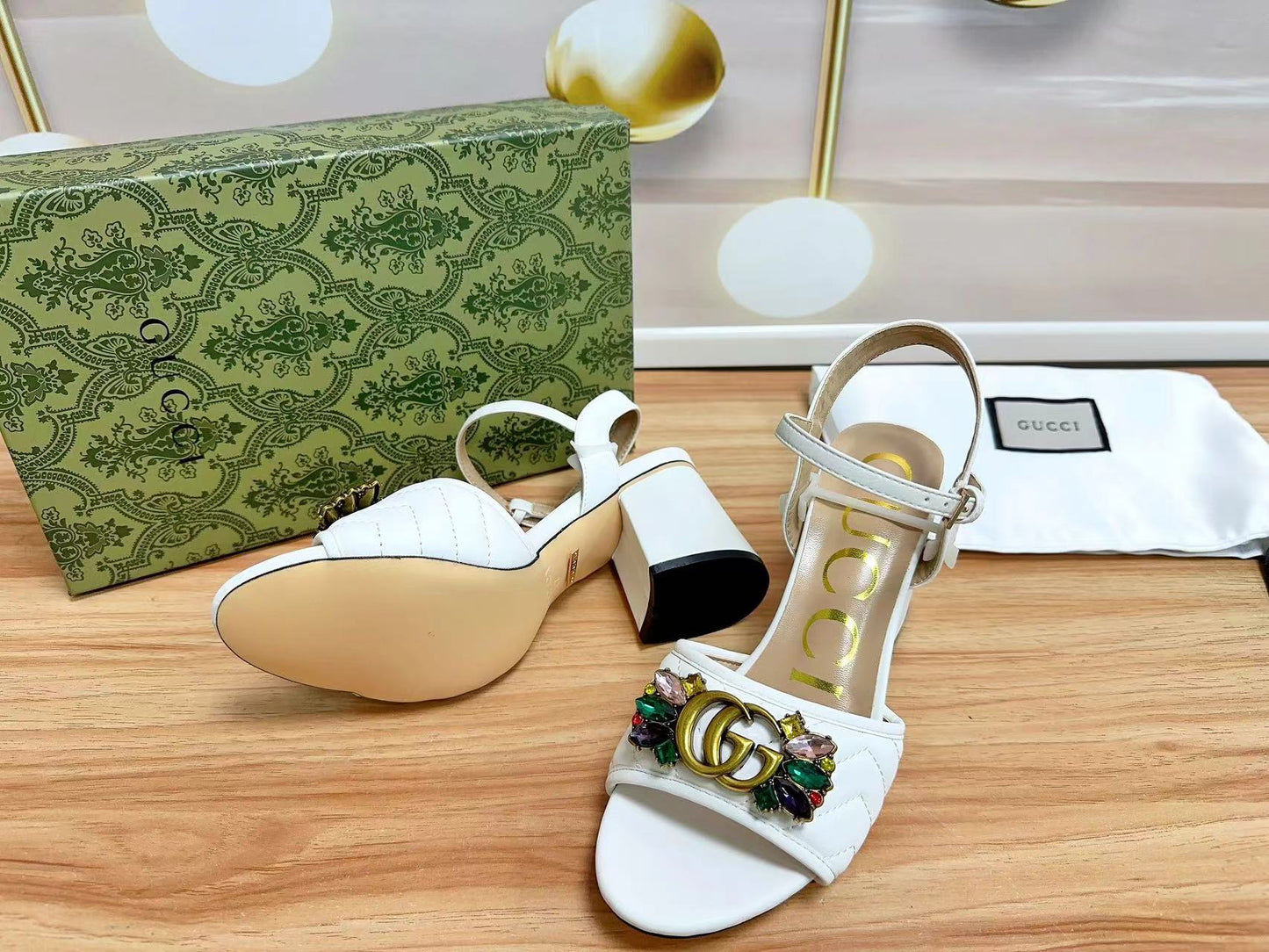 14B183ZDE Stylish High heels Heel height 7cm