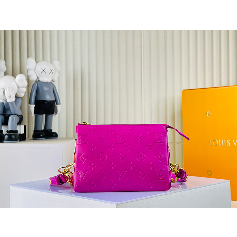 3E160BDE Stylish leather bag