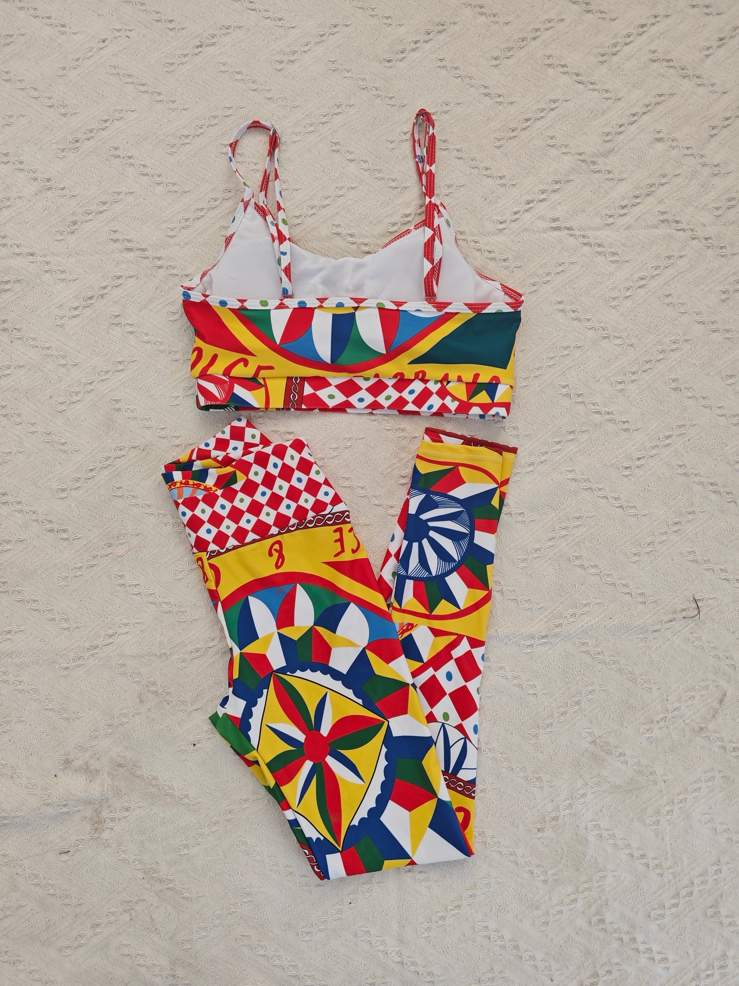 14A22YDE Stylish Long sleeve swimsuit