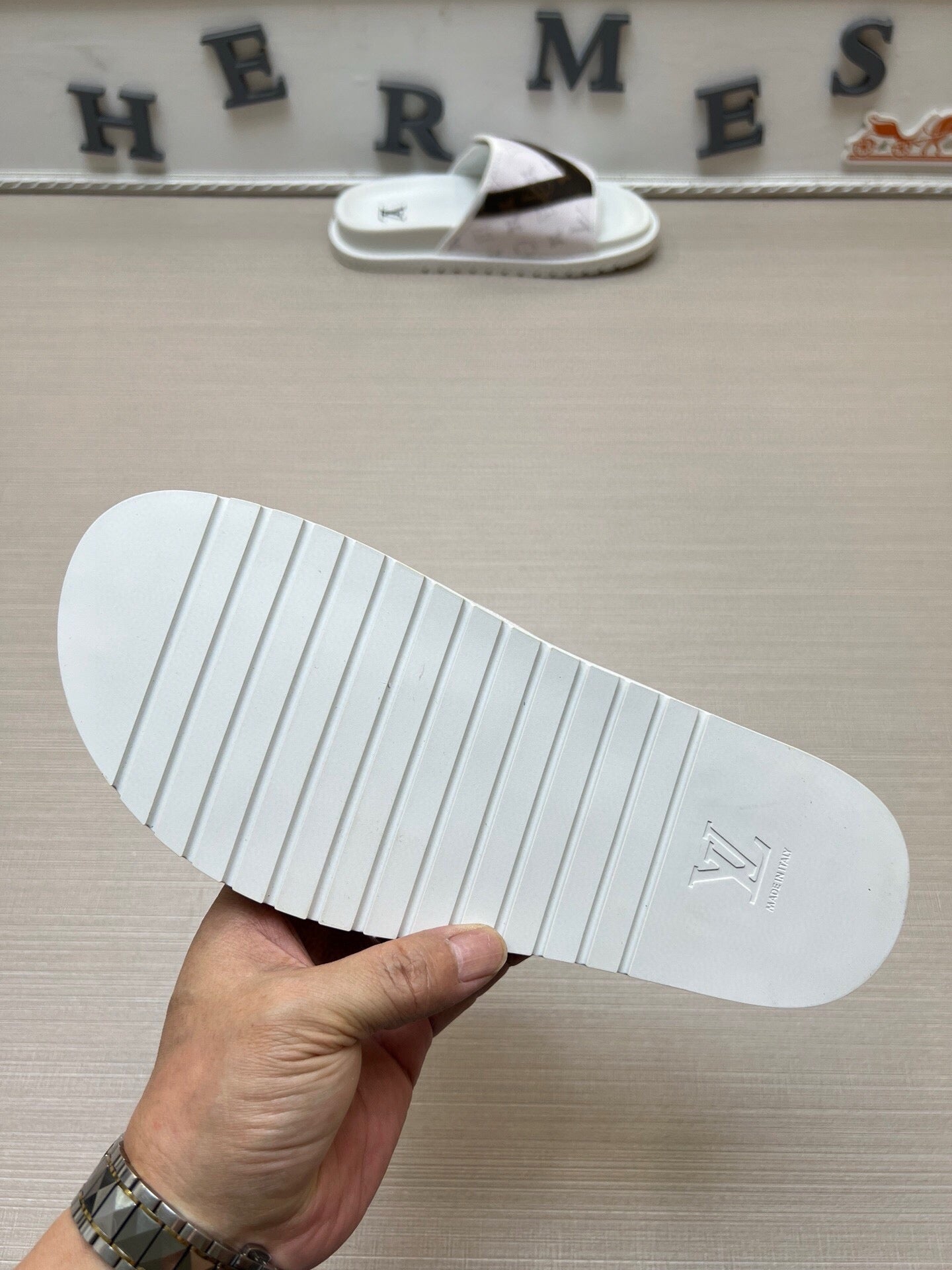 5WE251ZDE Stylish Slippers