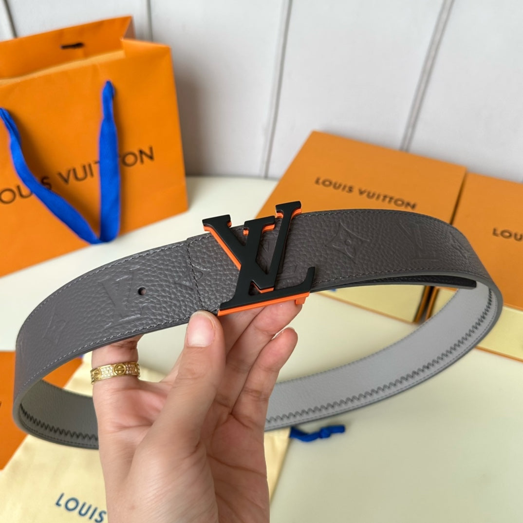 14B11PDE Stylish High quality belt With full package