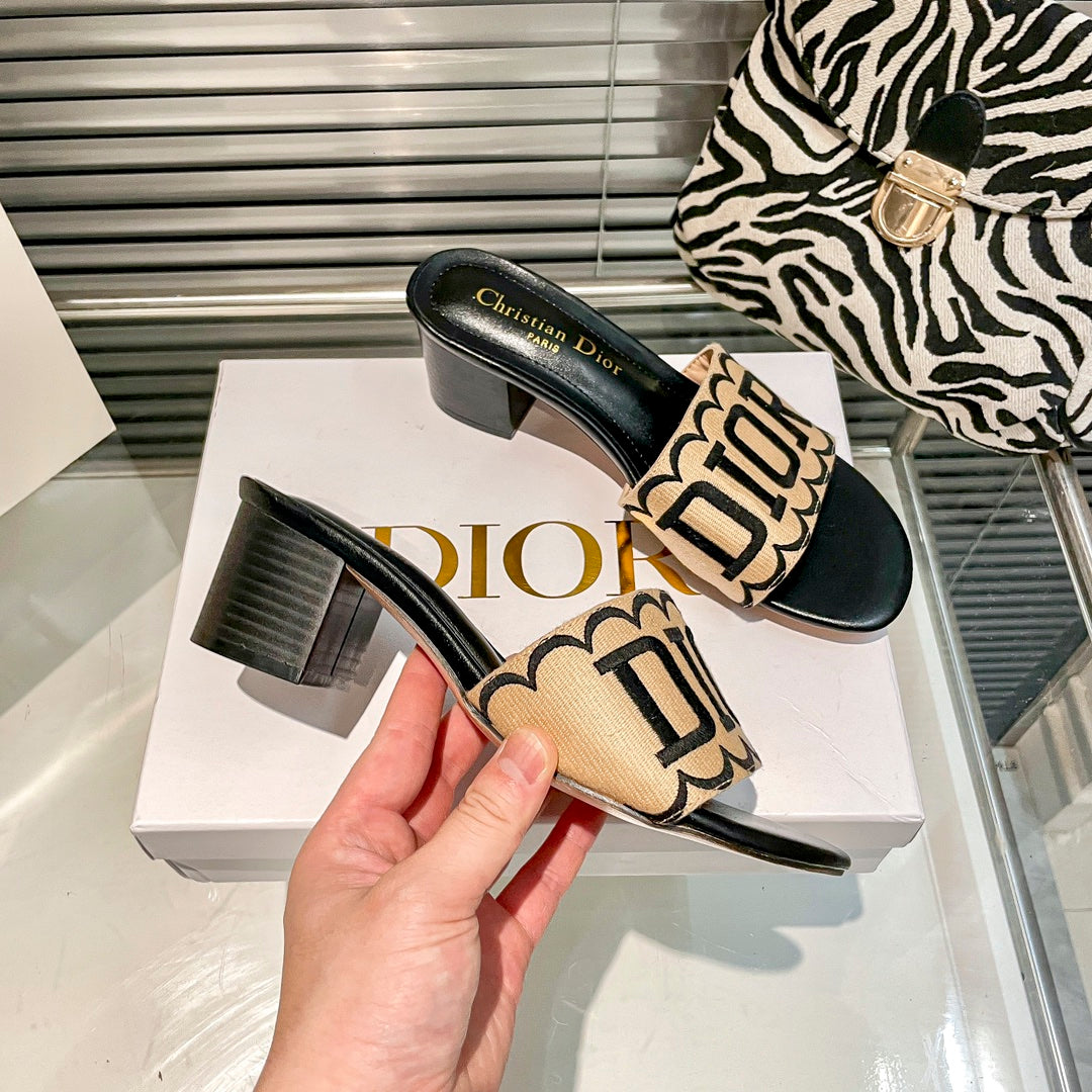 14D37ZDE Stylish High heels