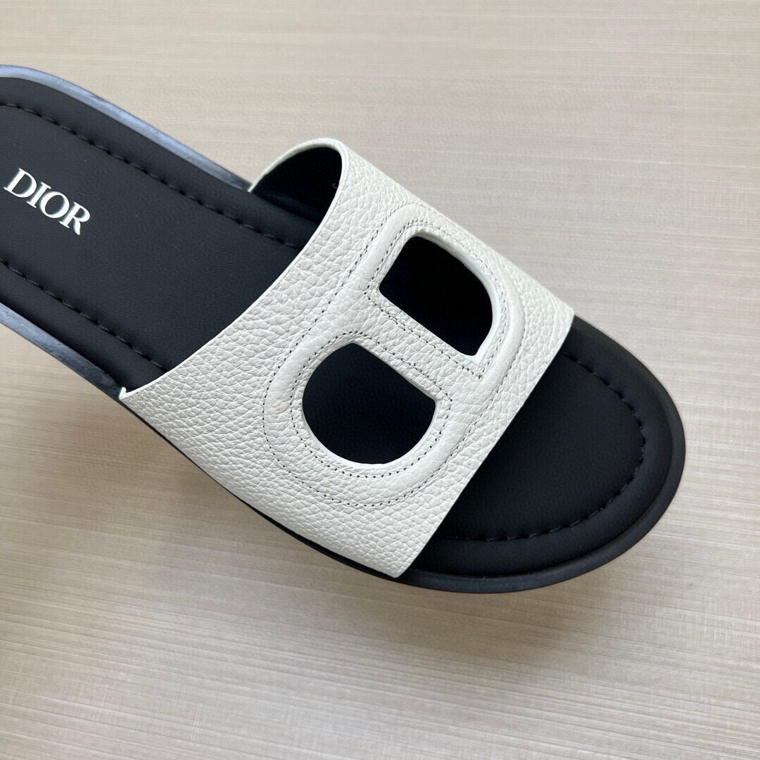 535ZD306ZDE Stylish Slippers