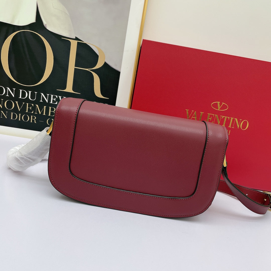 5A45BDE Stylish leather bag