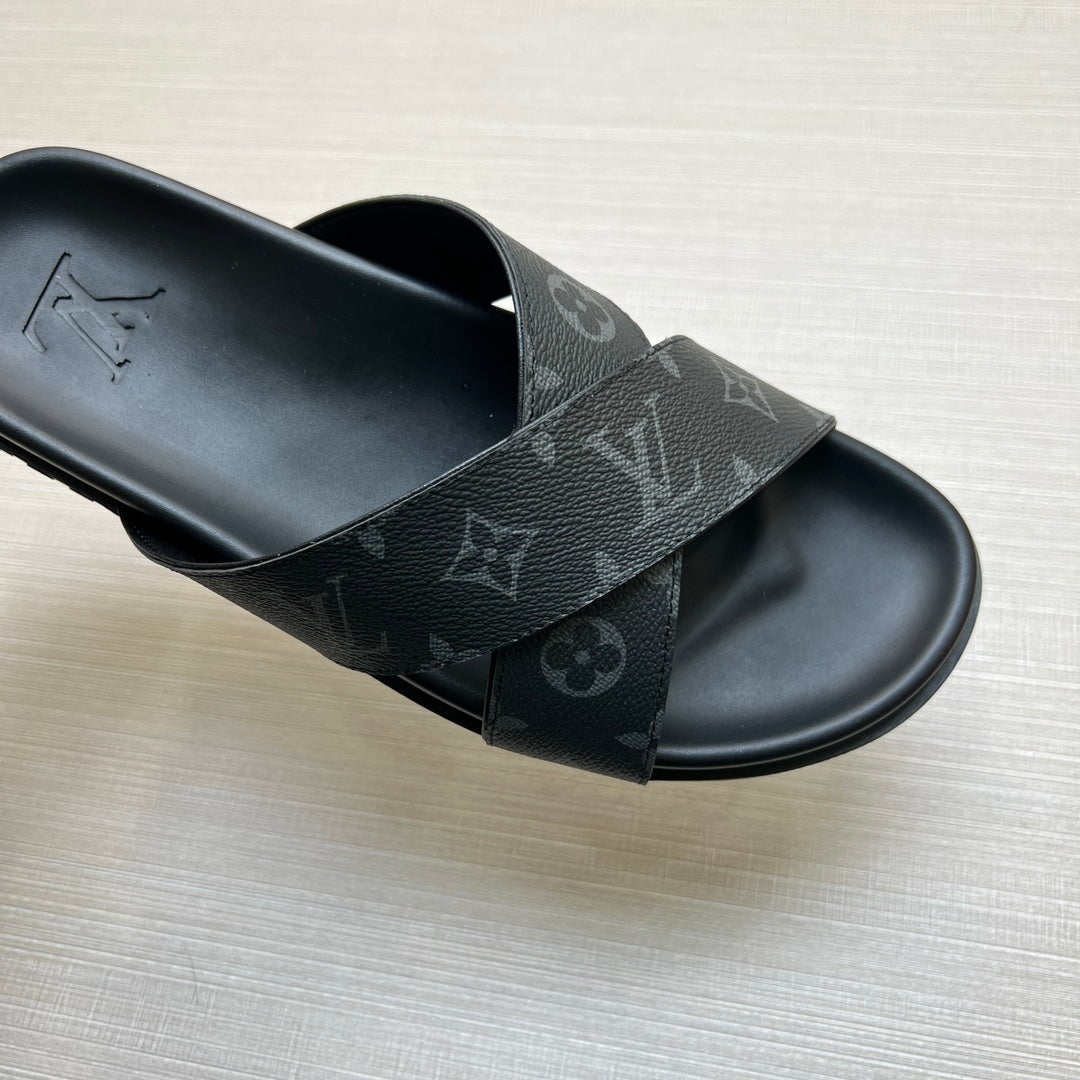 54E56ZDE Stylish slippers
