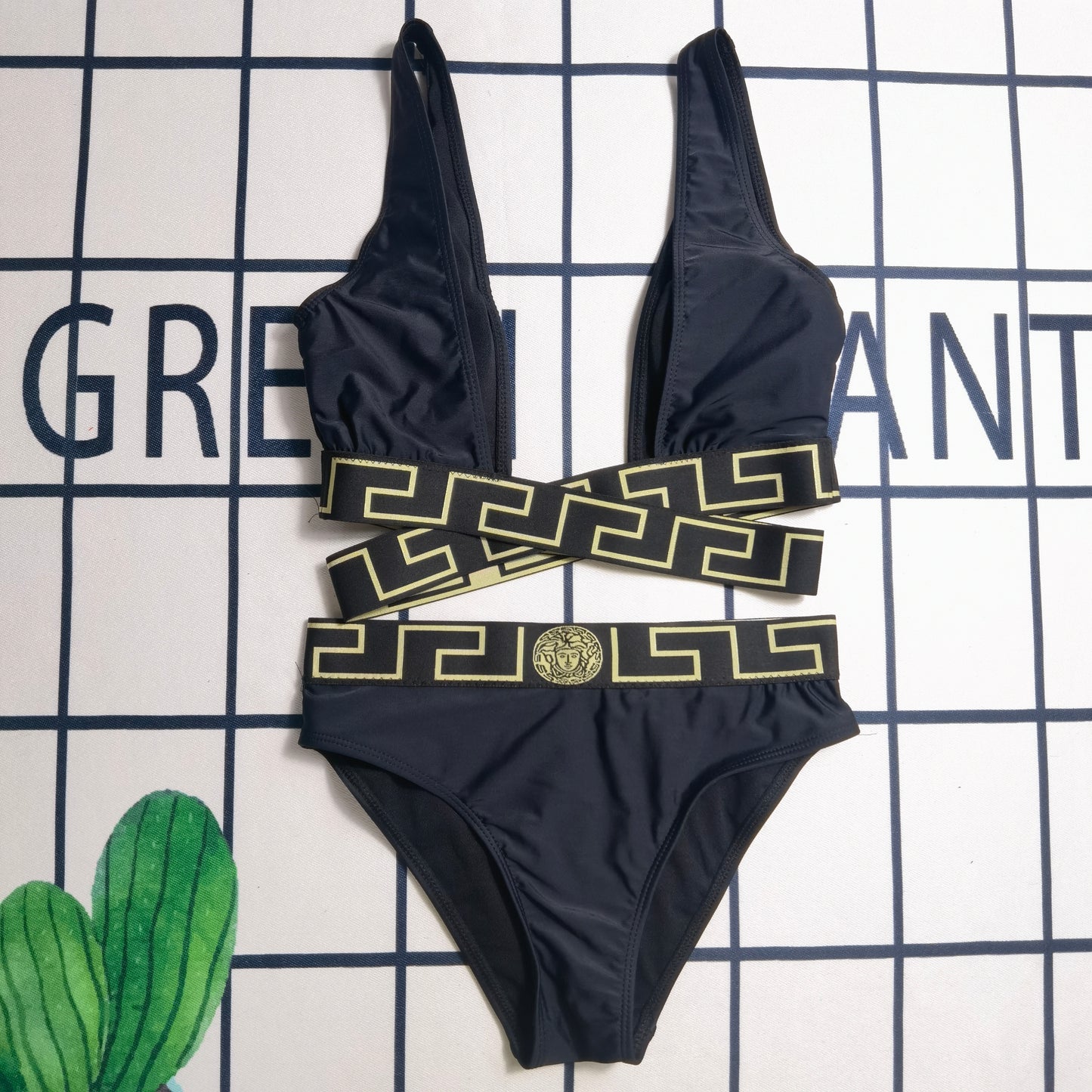 14V196YDE Stylish Bikini swimsuit