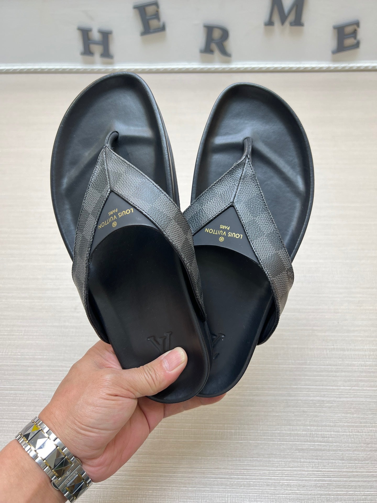 54E85ZDE Stylish slippers
