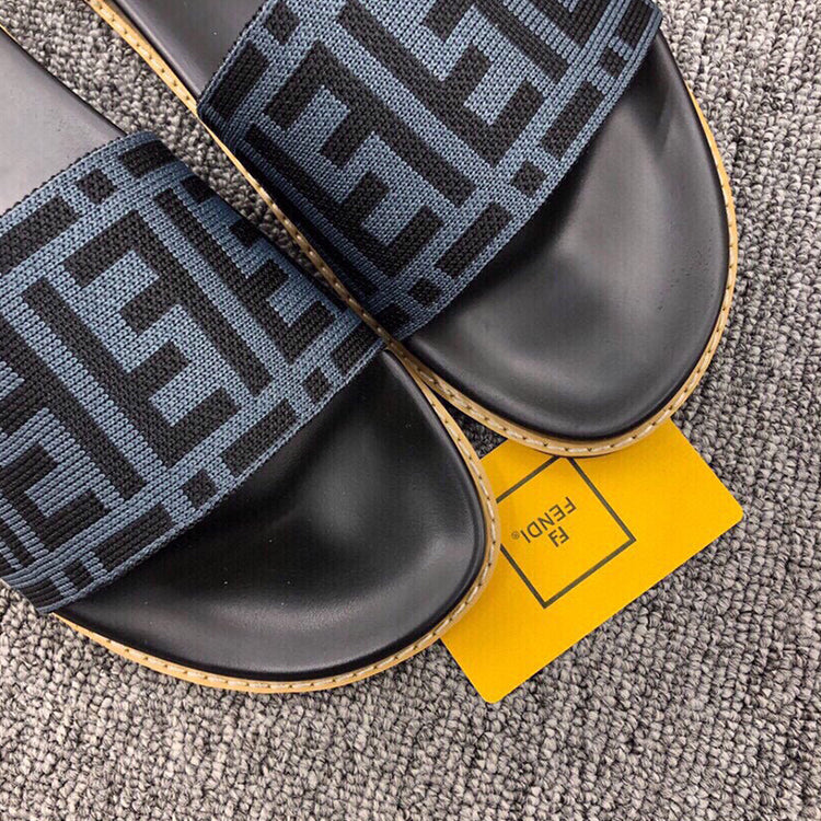 5F1ZDE Stylish Slippers