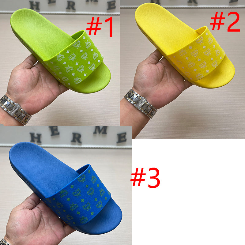 54M47ZDE Stylish slippers