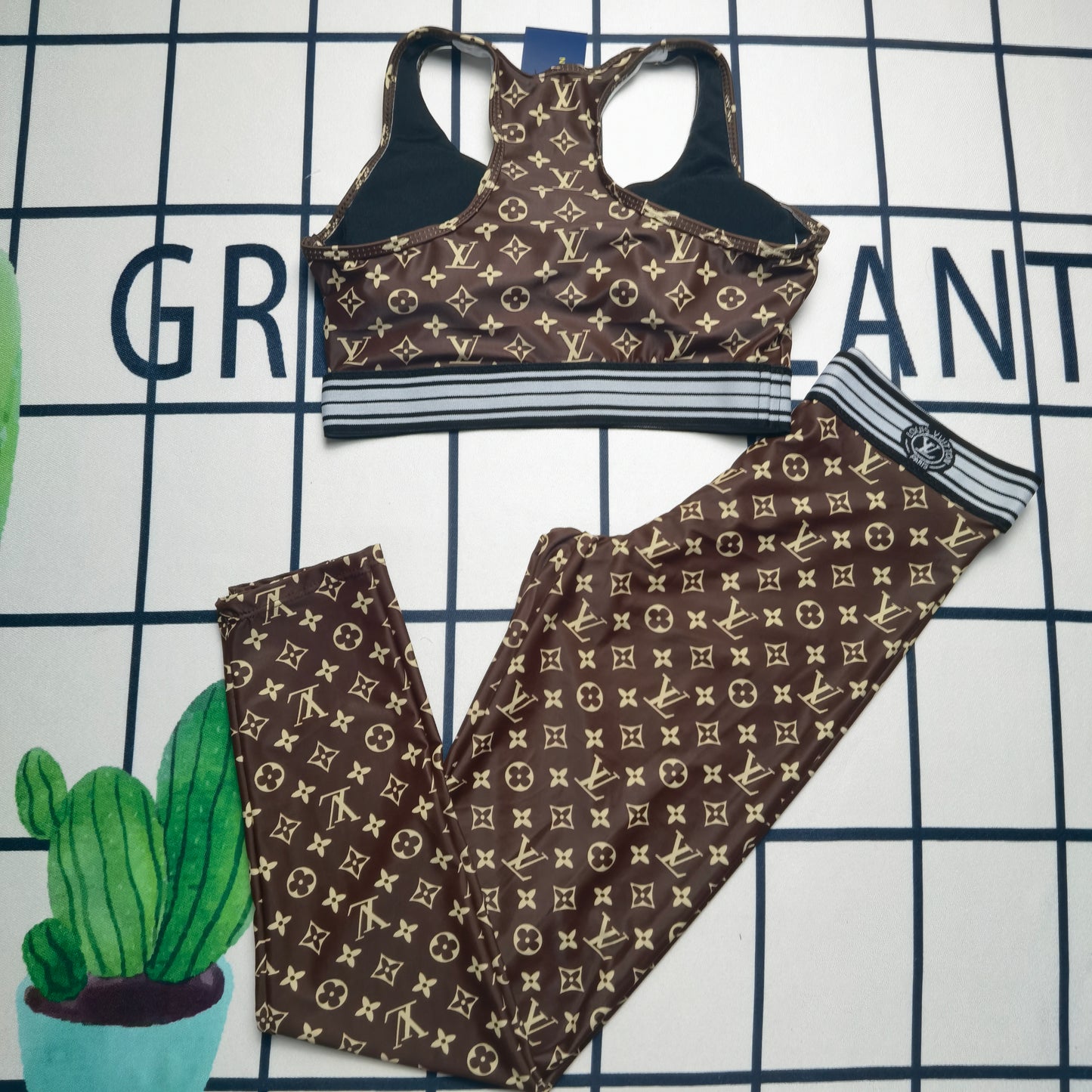 14E57YDE Stylish Long sleeve swimsuit