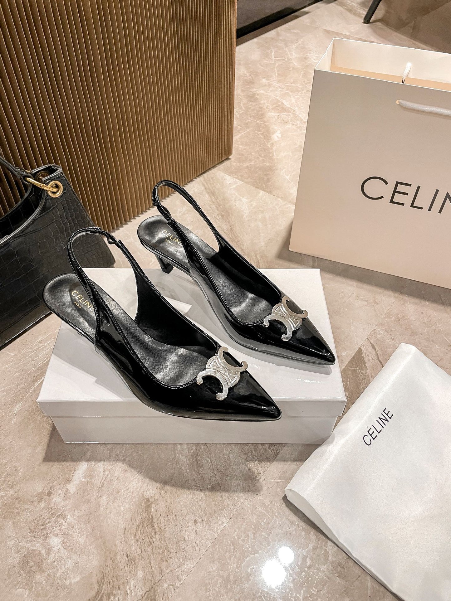 14CL87ZDE Stylish High heels Heel height 5cm