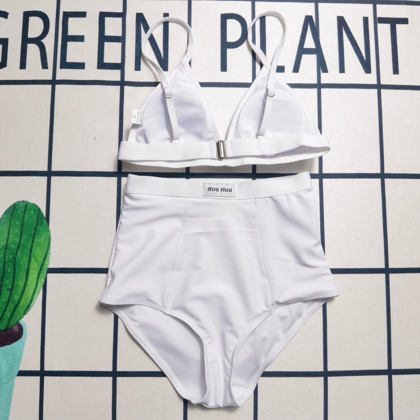 14A253YDE Stylish Bikini swimsuit