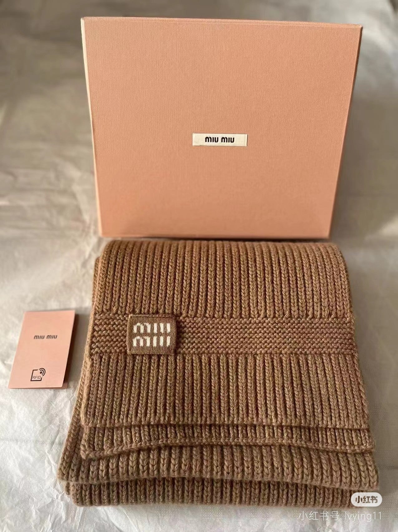 185ZA20WDE Stylish Winter Scarves