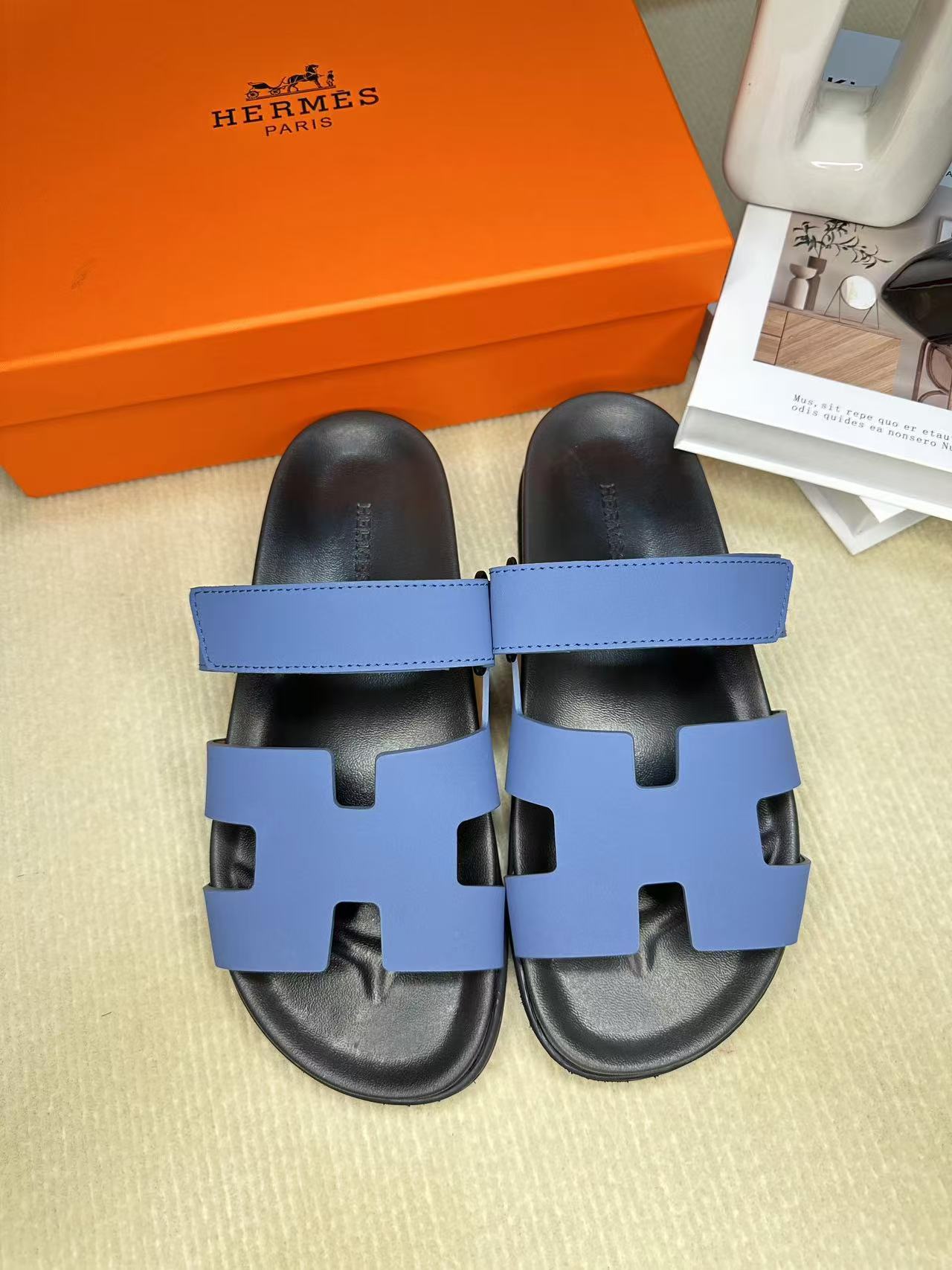 255QH26ZDE Stylish leather shoes