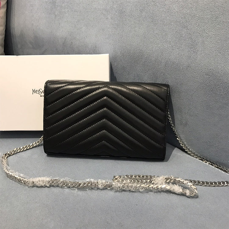 3YL40BDE Stylish leather bag