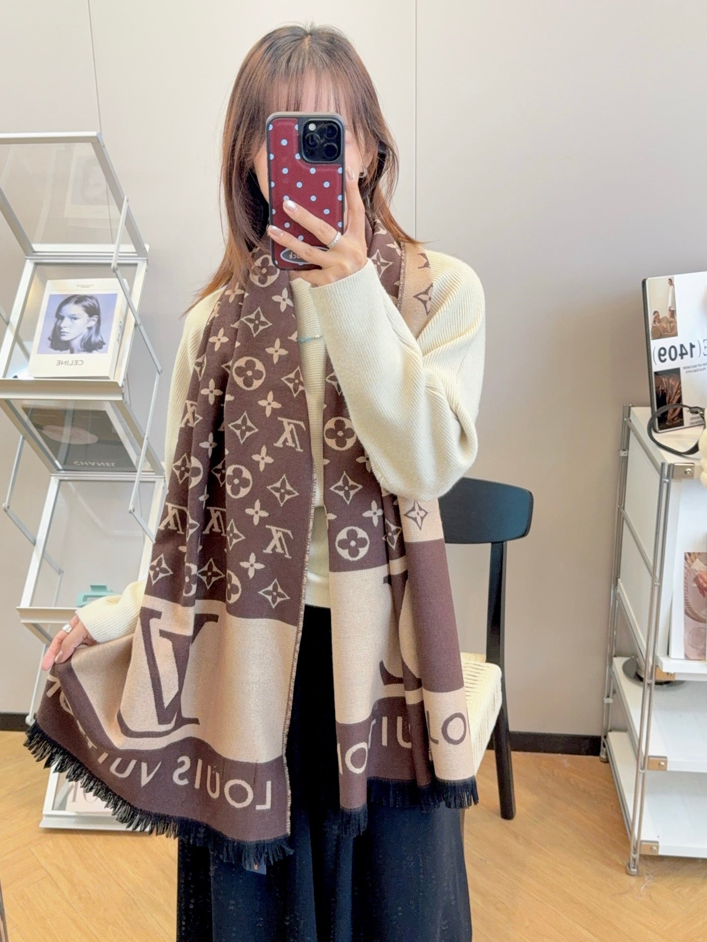175RE40WDE Stylish Winter Scarves