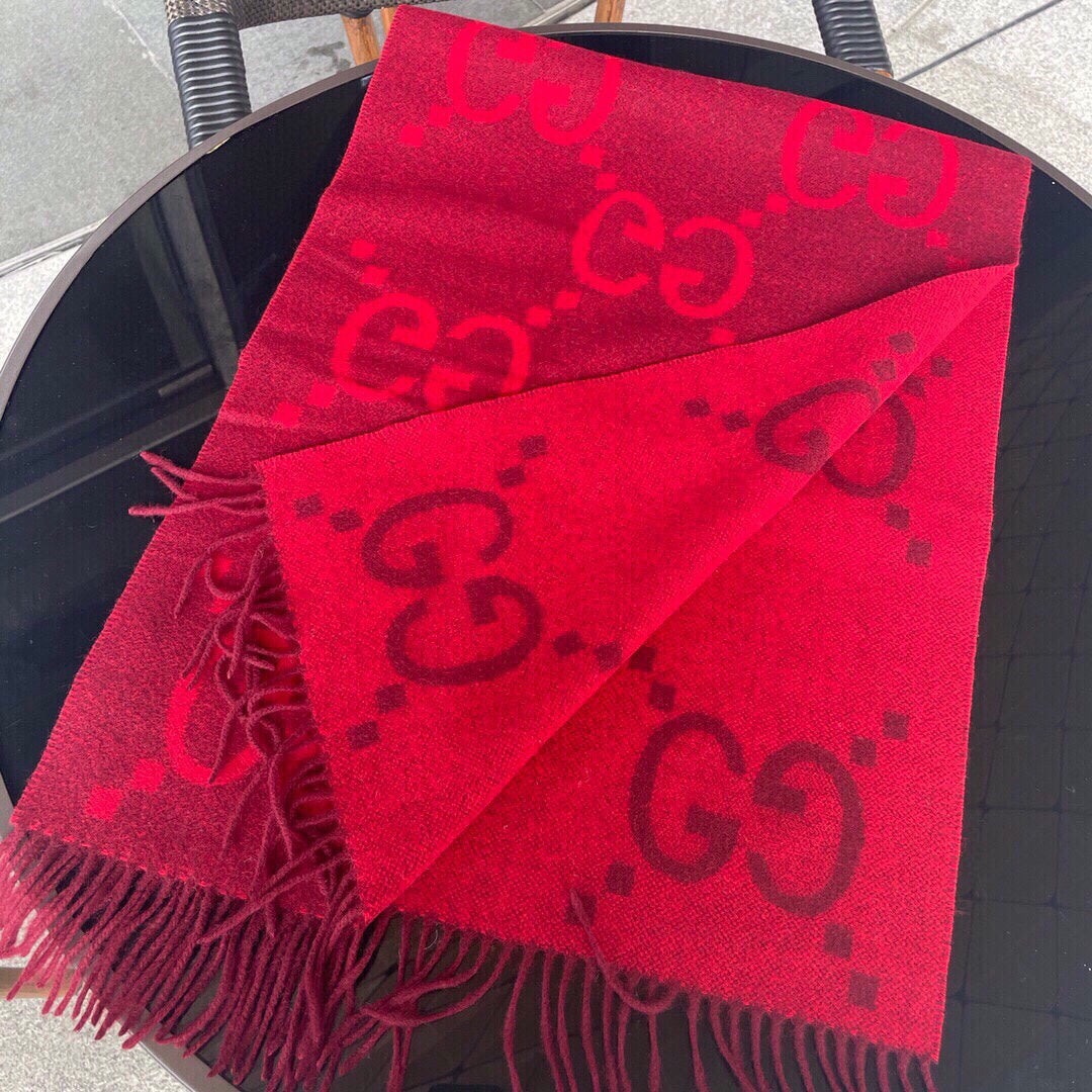 175RB28WDE Stylish Winter Scarves