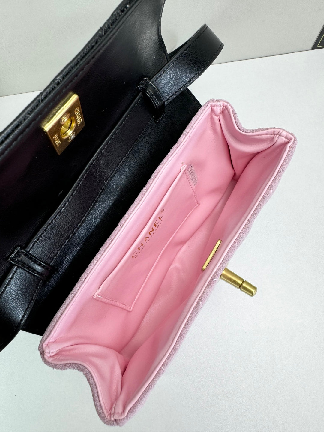 15RC61BDE Stylish leather bag