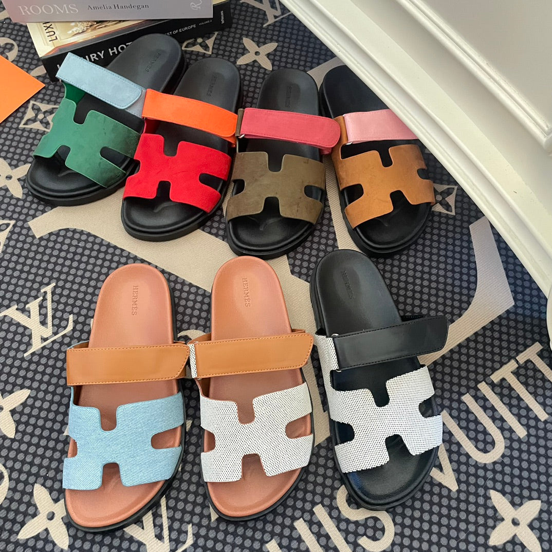 14H72ZDE Stylish Slippers