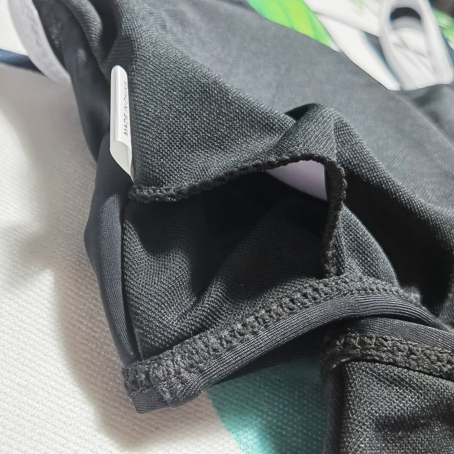 14C227YDE Stylish Long sleeve swimsuit