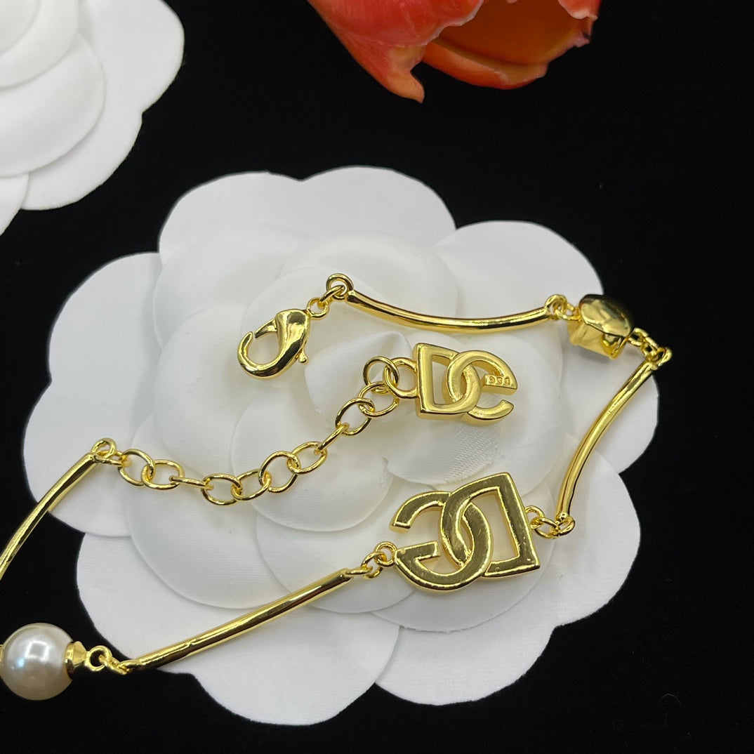 14A1045XDE Stylish Necklaces Bracelets