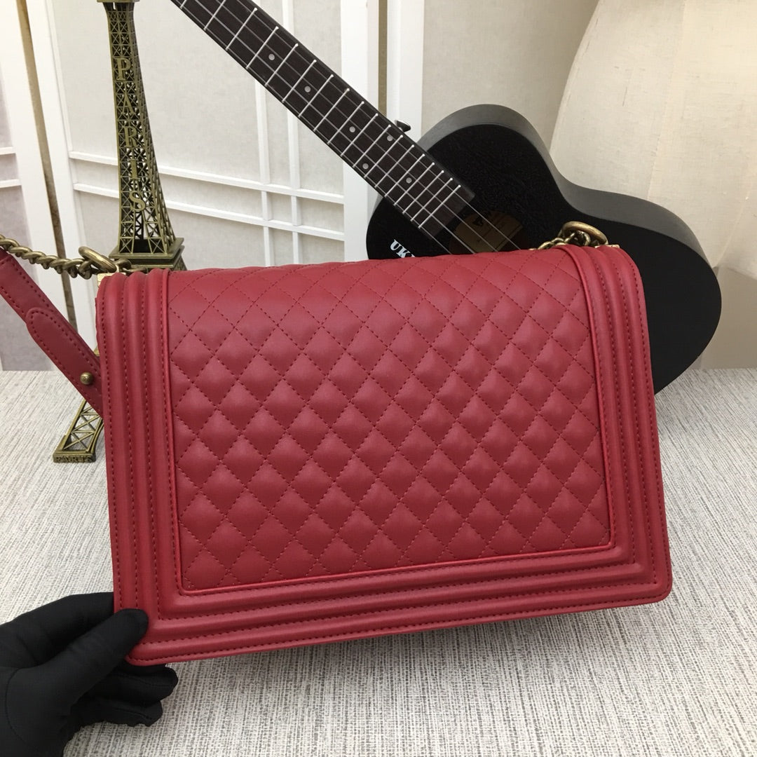5C60BDE Stylish leather bag
