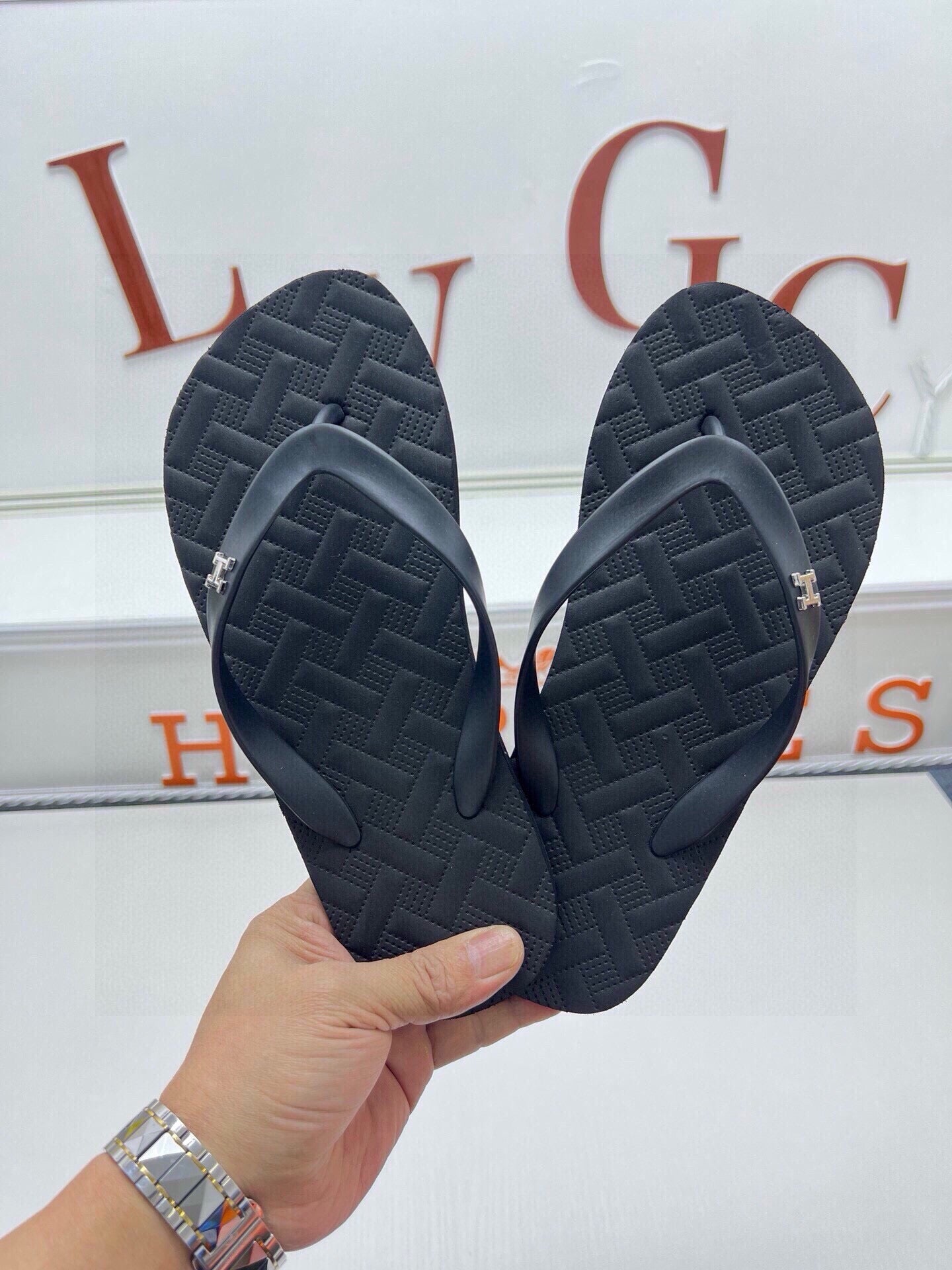 535ZH296ZDE Stylish Slippers