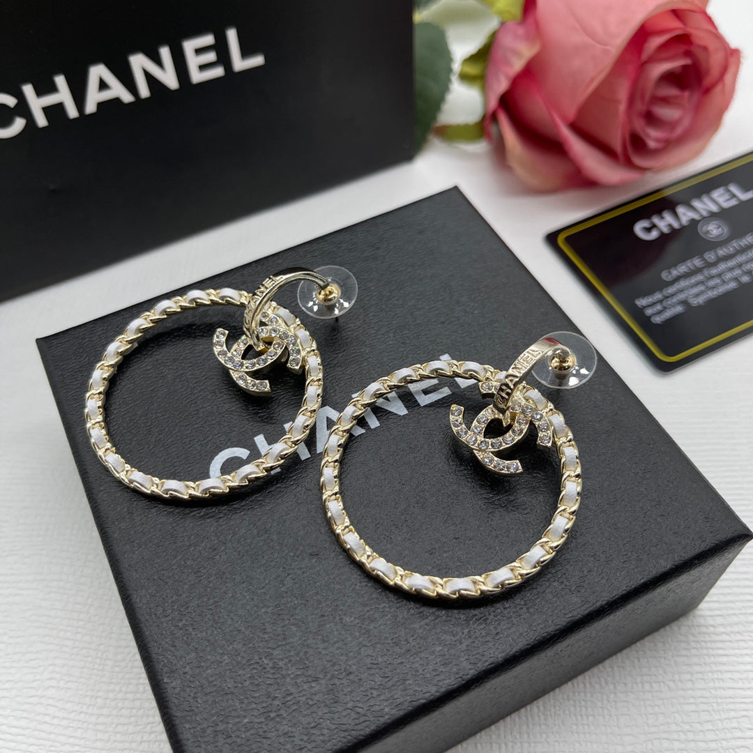 14C900EDE Stylishr Earrings