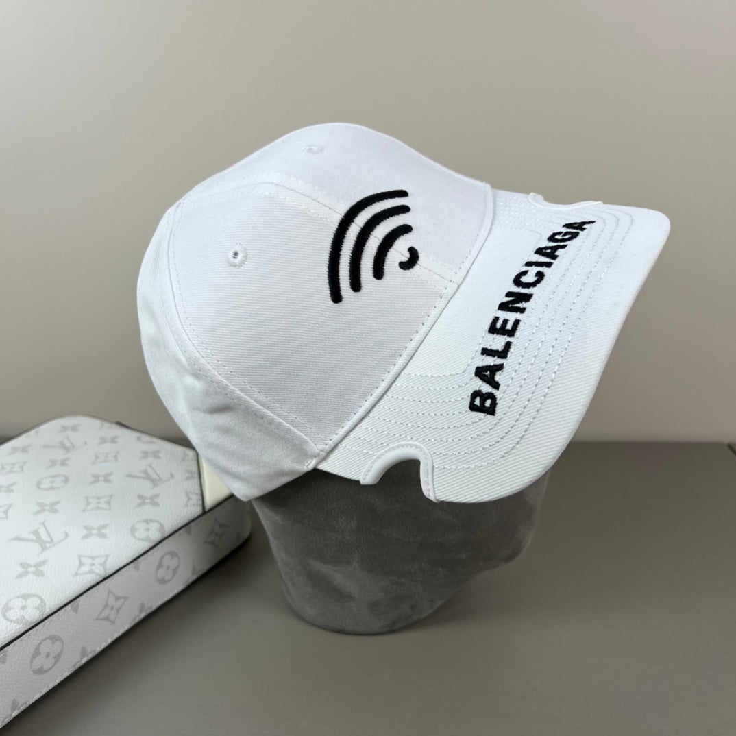 125ZJ526MDE Stylish hats